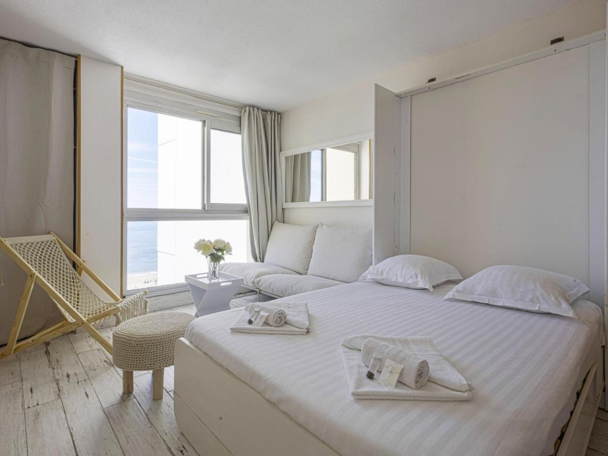Superbe Studio Face A La Mer Acces Direct Plage Biarritz Kültér fotó